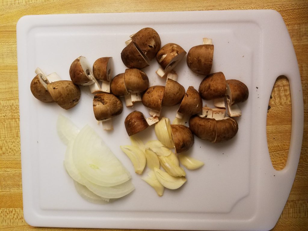 Garlic, onion and mushrooms